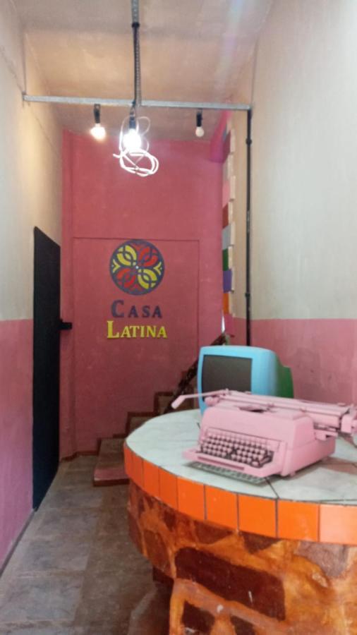 Hostel Casa Latina Lencois Exterior photo
